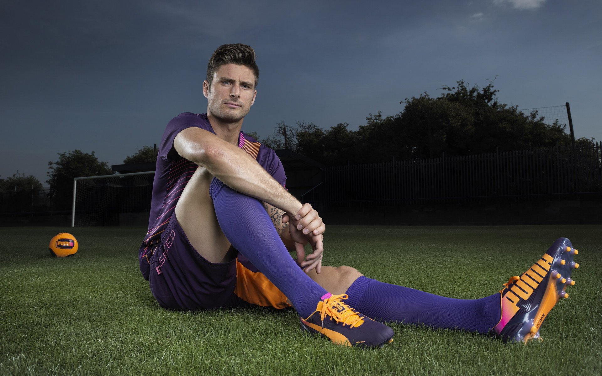 英超焦点战，传奇进球瞬间让球迷难忘，英超点球进球排行